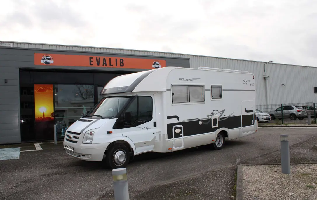 Camping-Car RIMOR 645 TC